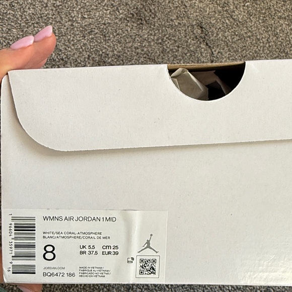 Jordan Women's Pink and White Sneakers - Picture 2 of 2